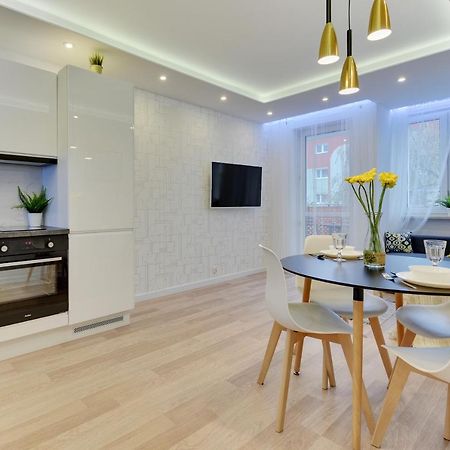 Ideal Apartments Sand กดัญสก์ ภายนอก รูปภาพ
